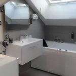 레 스위트 뒤 락 엑스레뱅