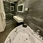 Les Du Ξενοδοχείο 4*