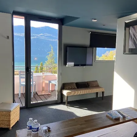 Les Du Bed & Breakfast Aix-les-Bains