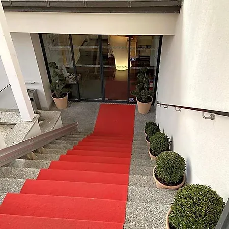 杜拉克套房酒店 艾克斯莱班